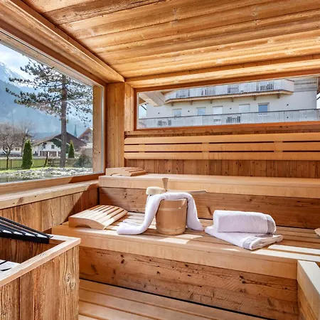 Rosenhof מלון דירות 4*