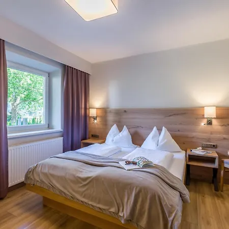 Aparthotel Rosenhof 3*