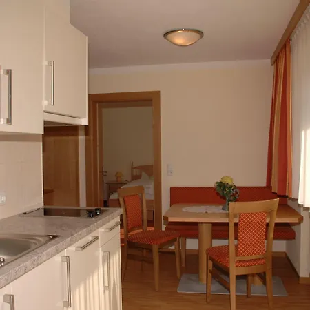 Apart-hotel Rosenhof 4*