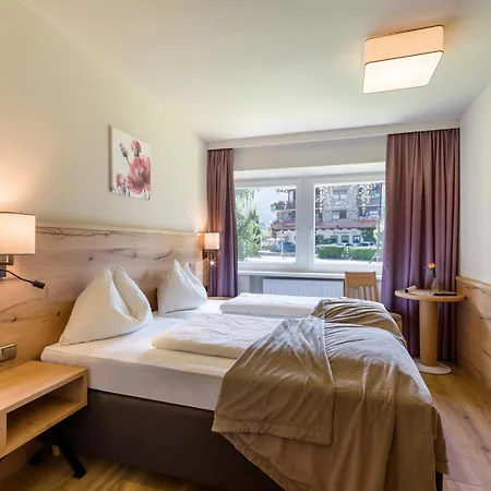 Rosenhof Aparthotel Mayrhofen